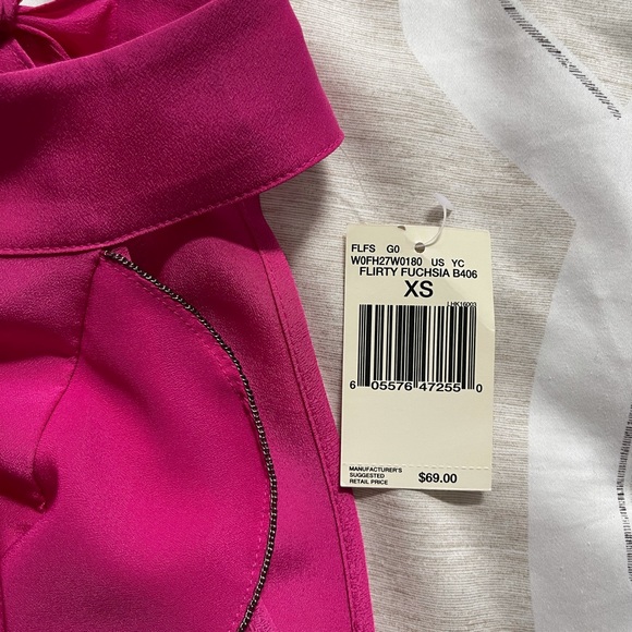 NWT Guess Hot Pink Ruffle Smocked Halter Top - Picture 3 of 6